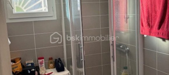 Moradia em banda T2 em Olivese, France N.º 60173 38