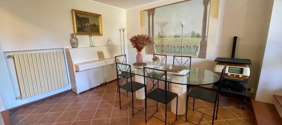 4 rooms Apartment in Appiano Gentile, Italy No. 300080 16