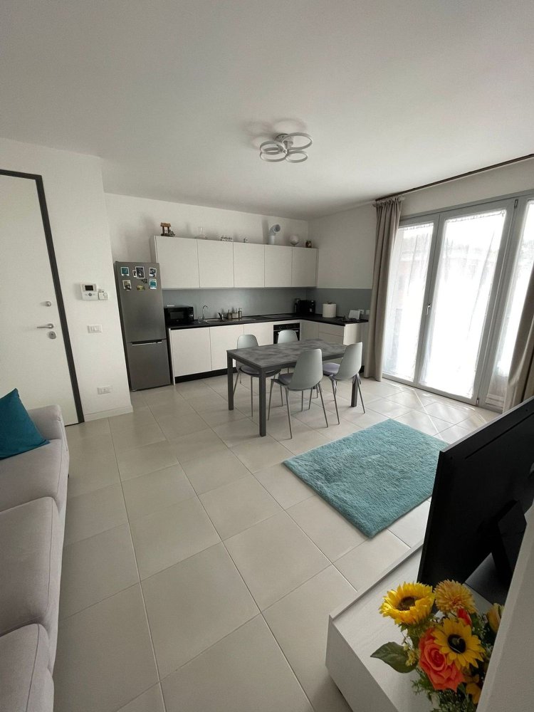 2 Schlafzimmer Wohnung in Nogarole Rocca, Italy, Nr. 382795