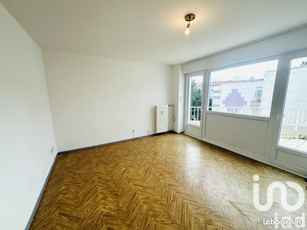 3-Zimmer Wohnung in Wittenheim, France, Nr. 224582
