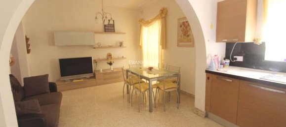 3 Schlafzimmer Haus in Attard, Malta, Nr. 6342 2