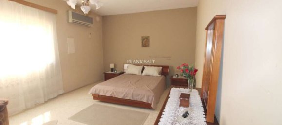 3 Schlafzimmer Haus in Attard, Malta, Nr. 6342 7