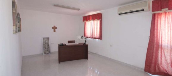 3 Schlafzimmer Haus in Attard, Malta, Nr. 6342 12