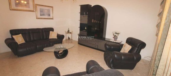 3 Schlafzimmer Haus in Attard, Malta, Nr. 6342 6