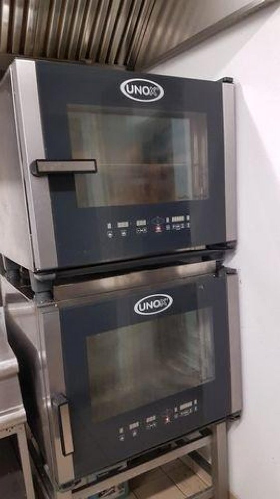 400m² Office in Bordeaux, France No. 17506