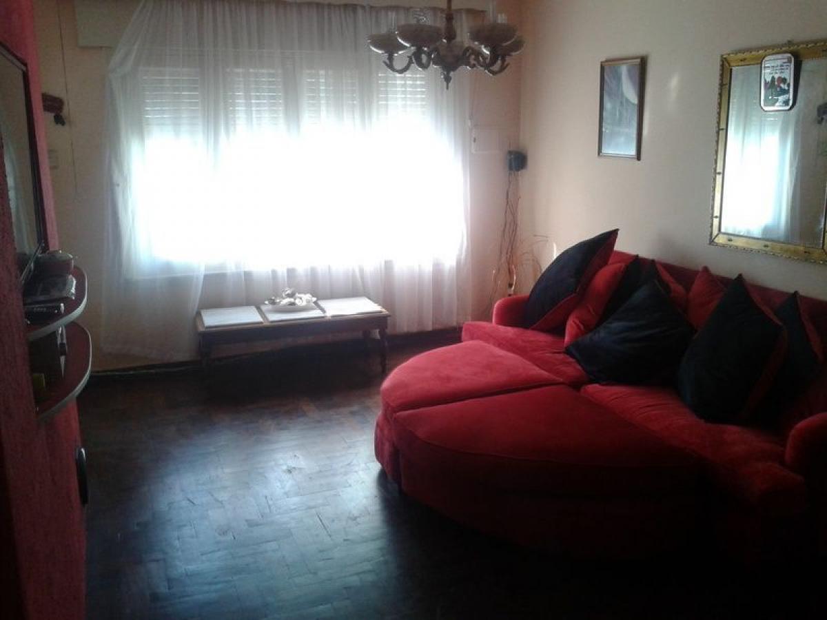 4 bedrooms House in San Miguel, Argentina No. 5913