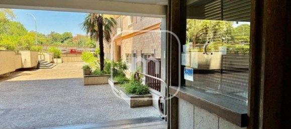 3 Schlafzimmer Penthouse in Rome, Italy, Nr. 335774 4