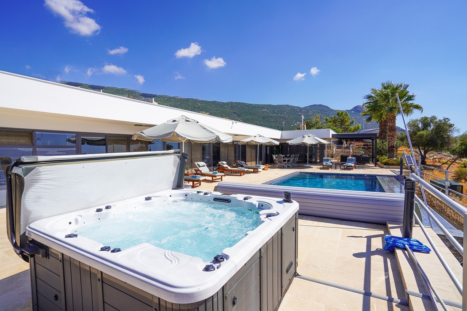 Villa 4+1 in Kalkan, Turkey, Nr. 47214