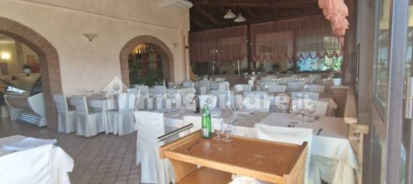 5 rooms Commercial property in Rome, Italy No. 223800 7