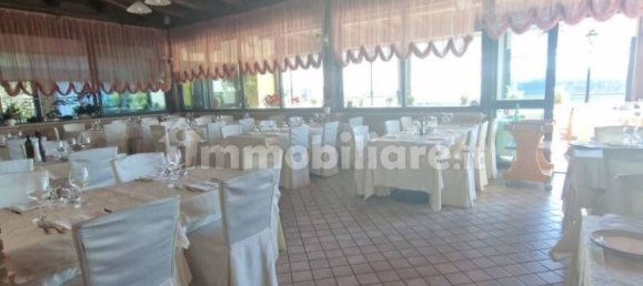 5 rooms Commercial property in Rome, Italy No. 223800 26