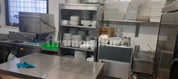 5 rooms Commercial property in Rome, Italy No. 223800 17