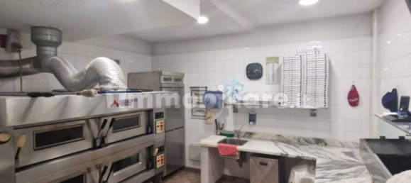 5 rooms Commercial property in Rome, Italy No. 223800 16