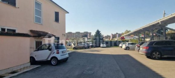 5 rooms Commercial property in Rome, Italy No. 223800 28