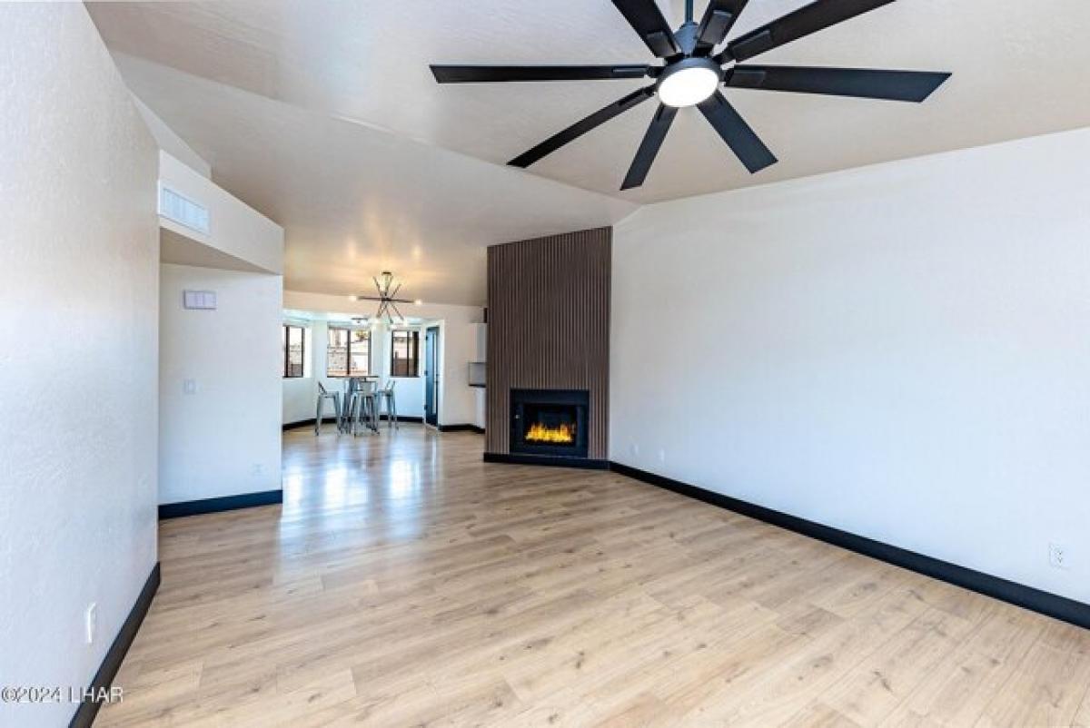 Casa de 3 dormitorios en Lake Havasu City, USA No. 378000