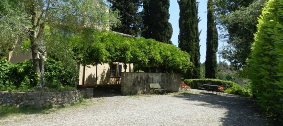8 bedrooms Villa in Siena, Italy No. 1891 9