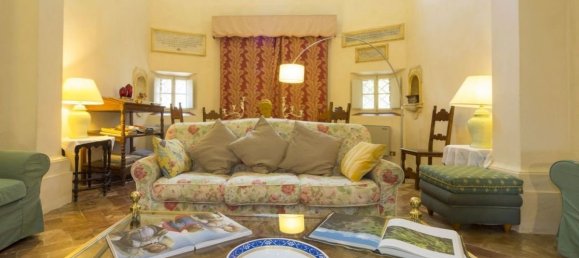 8 bedrooms Villa in Siena, Italy No. 1891 2