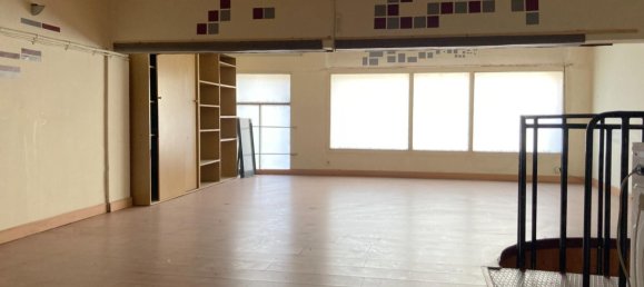  عقار تجاري في Chartered Community of Navarre, Spain 90متر مربع رقم 68708 2