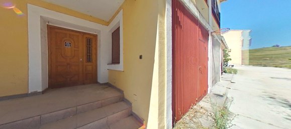 4 bedrooms House in Cuenca, Spain No. 164626 2