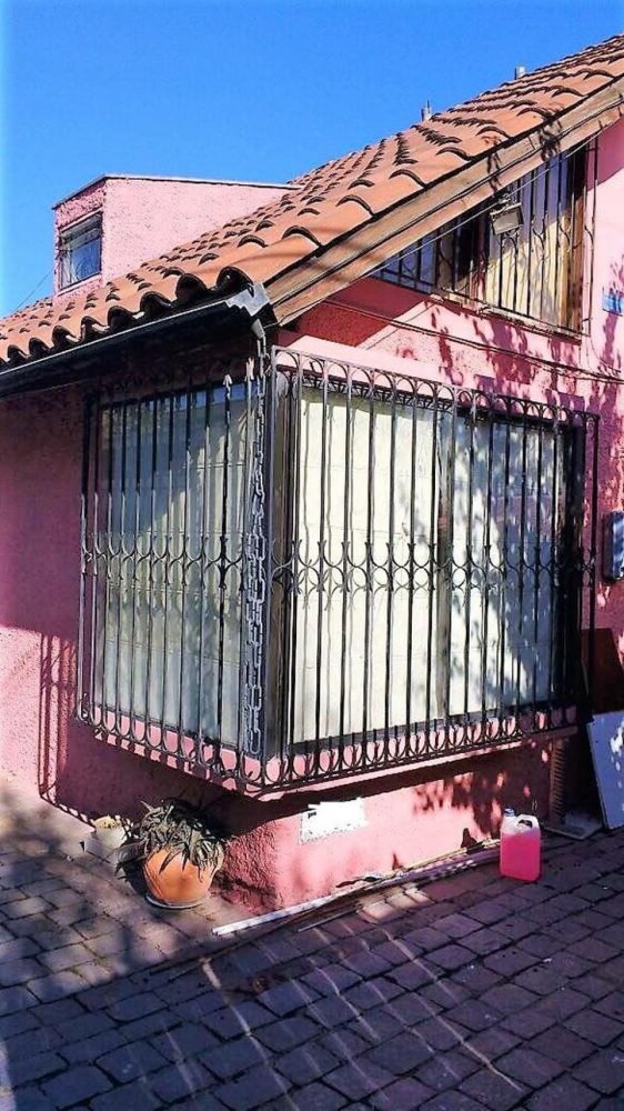 3 bedrooms House in Santiago, Chile No. 5547