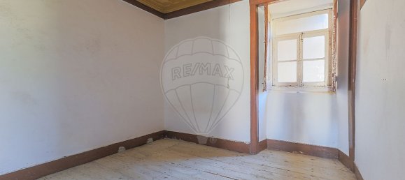 3 bedrooms House in Castanheira de Pera, Portugal No. 17331 13