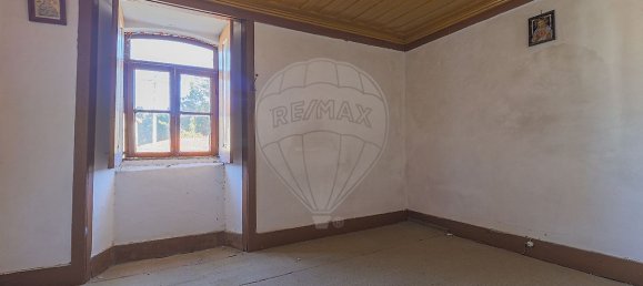 3 bedrooms House in Castanheira de Pera, Portugal No. 17331 14