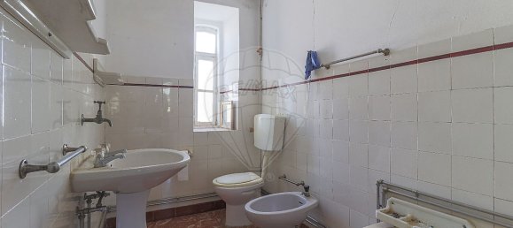 3 bedrooms House in Castanheira de Pera, Portugal No. 17331 16