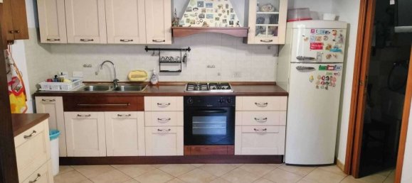 Villa de 5 divisões em Belmonte Mezzagno, Italy N.º 121813 8