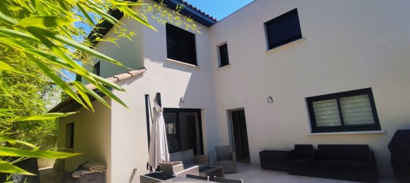 4 bedrooms Villa in Montpellier, France No. 294402 9