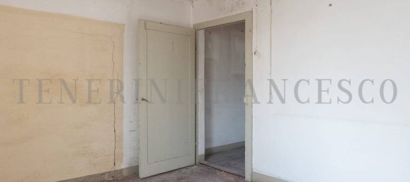 Propiedad comercial de 5 habitaciónes en Arezzo, Italy No. 270779 31