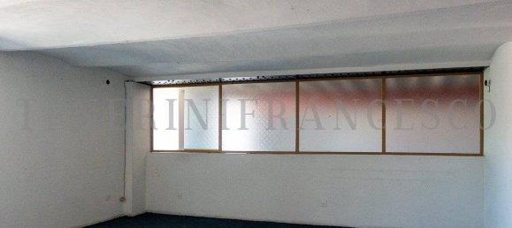 Propiedad comercial de 5 habitaciónes en Arezzo, Italy No. 270779 34