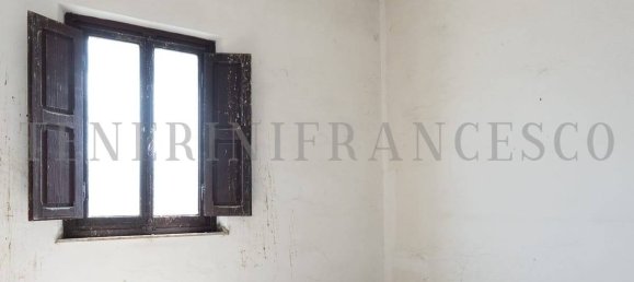 Propiedad comercial de 5 habitaciónes en Arezzo, Italy No. 270779 23