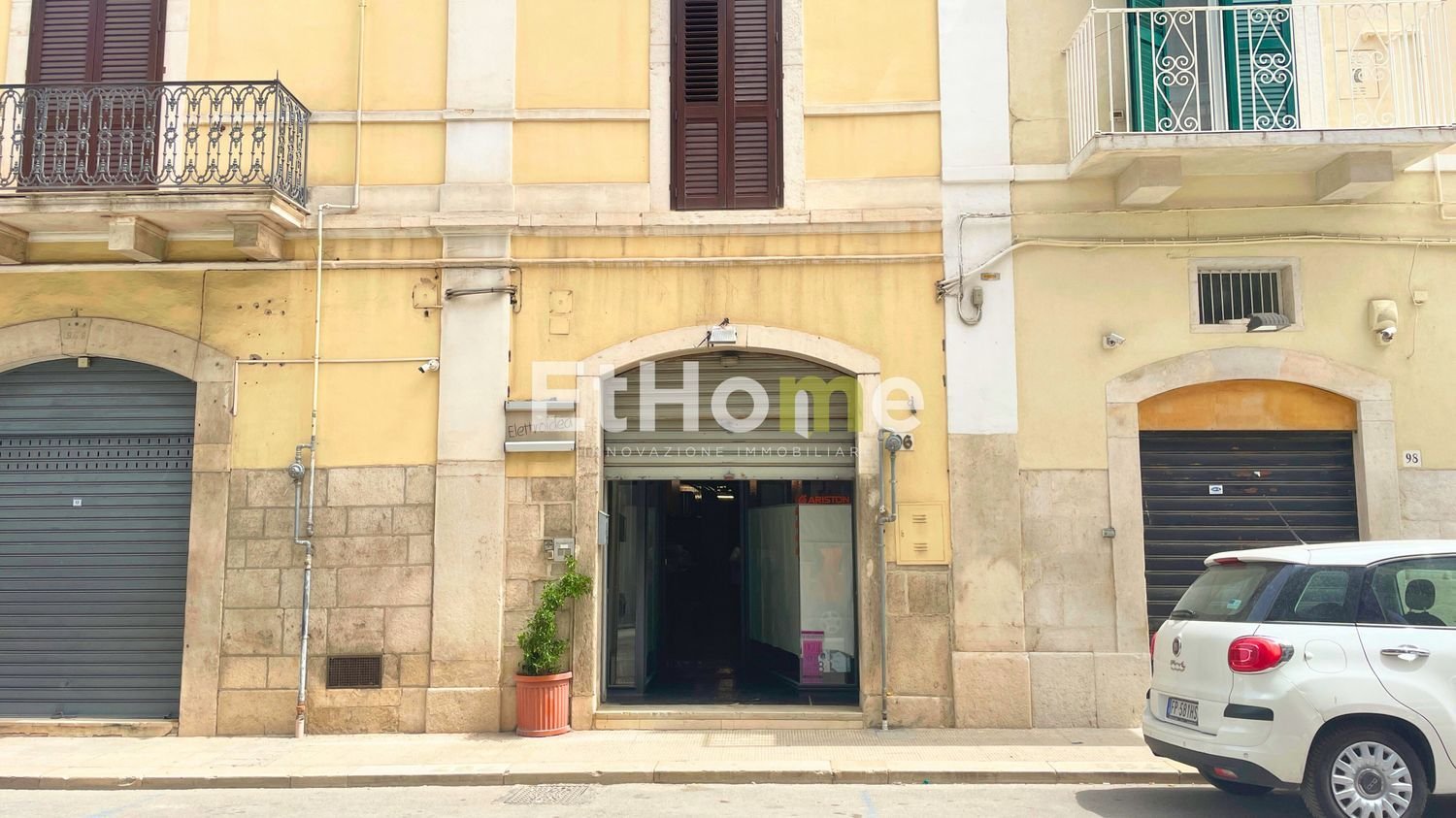 Duplex de 8 divisões em Andria, Italy N.º 75599