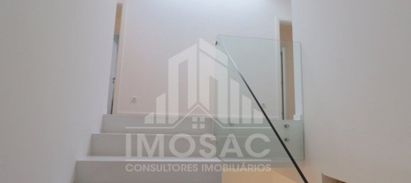 4 bedrooms House in Loures, Portugal No. 102867 20