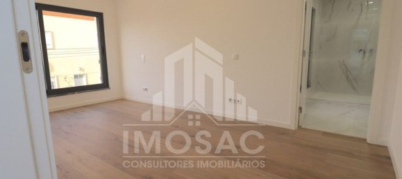 4 bedrooms House in Loures, Portugal No. 102867 23