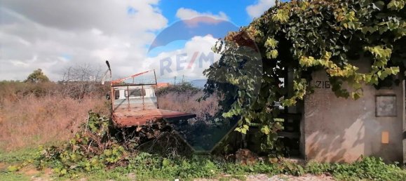 231m² Land in Odivelas, Portugal No. 64053 2