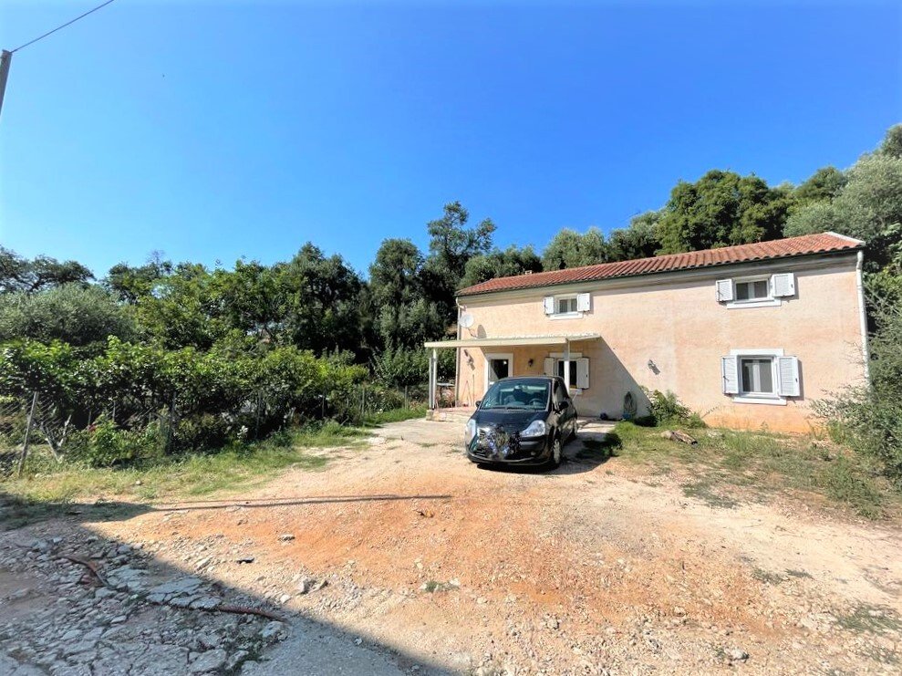 Propiedad comercial de 3 dormitorios en Corfu, Greece No. 3057