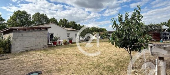 3 غرف نوم منزل في Charente, France رقم 308320 8