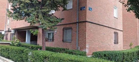 3 bedrooms Apartment in Madrid, Spain No. 162444 9