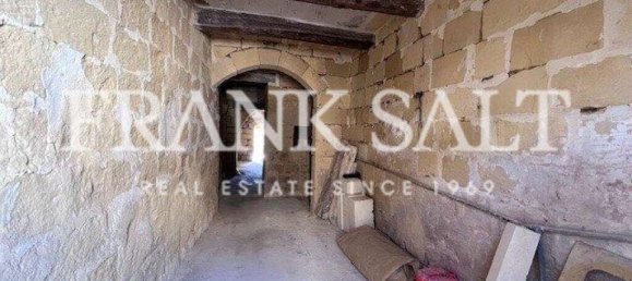 3 bedrooms Farm in Victoria, Malta No. 923 11