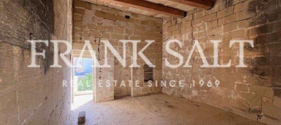 3 bedrooms Farm in Victoria, Malta No. 923 4