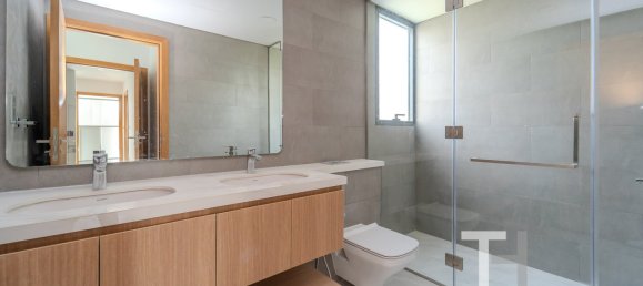 4 bedrooms Townhouse in Dubai Land, UAE No. 30561 8