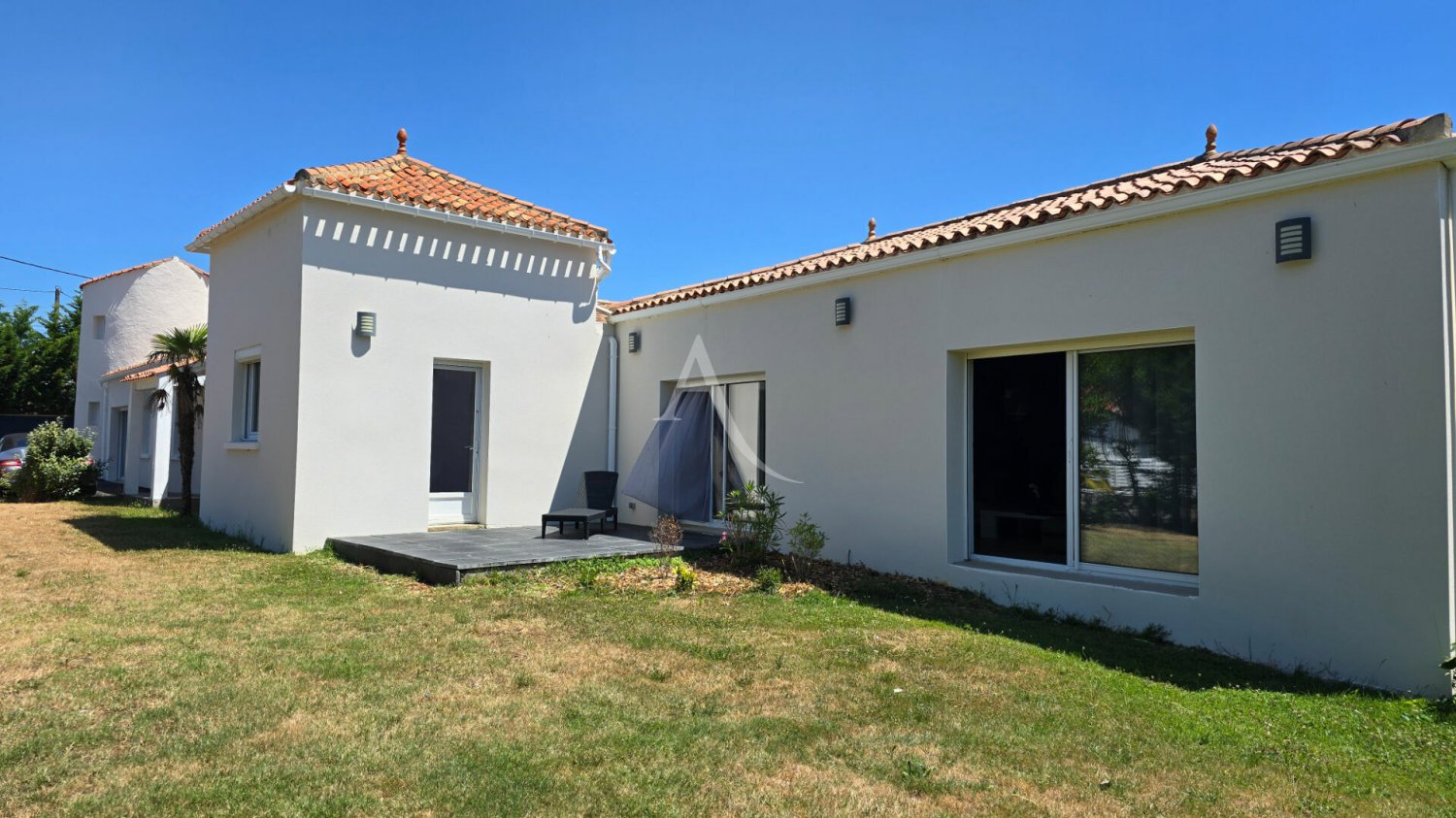 5 bedrooms House in L'Ile-d'Olonne, France No. 283805
