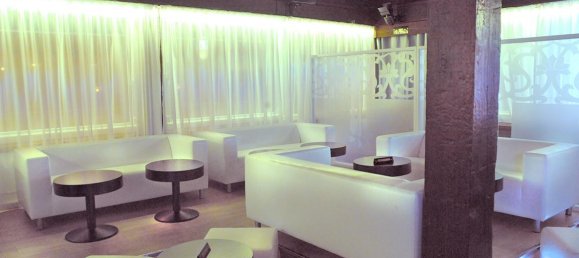 654m² Commercial property in Marbella, Spain No. 88332 19