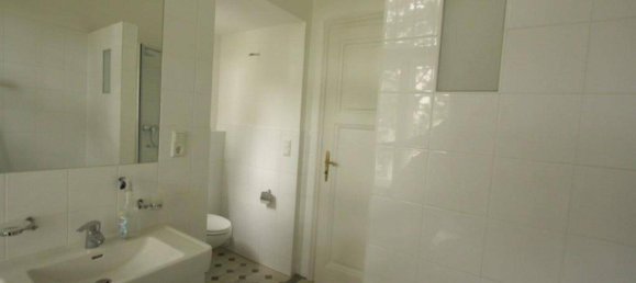 Apartamento de 4 divisões em Wahring, Austria N.º 21678 22