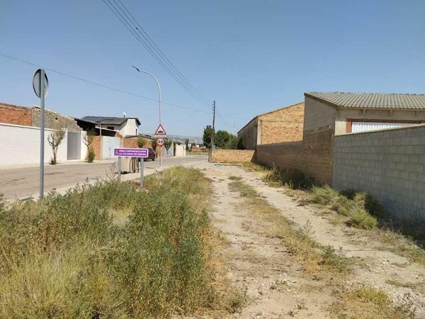  Land in Zaragoza, Spain No. 64004