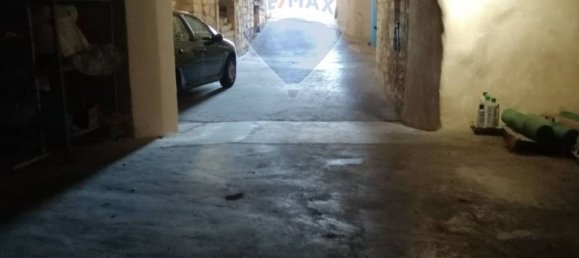 Garagem em Monte Sant'Angelo, Italy 172 m² N.º 360046 10