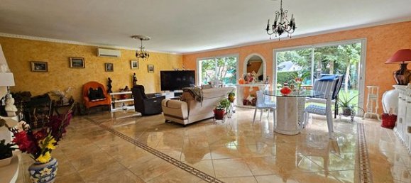 4 bedrooms House in Seine-Maritime, France No. 315180 7