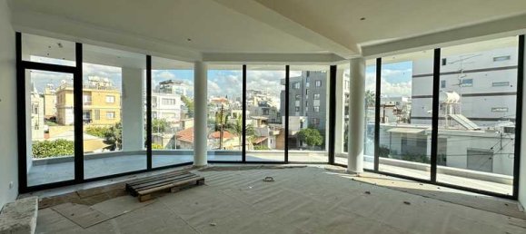 3 bedrooms Apartment in Limassol, Cyprus No. 8508 14