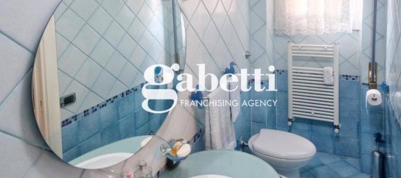 Apartamento de 3 dormitorios en Rome, Italy No. 44689 40