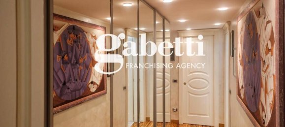 Apartamento de 3 dormitorios en Rome, Italy No. 44689 21